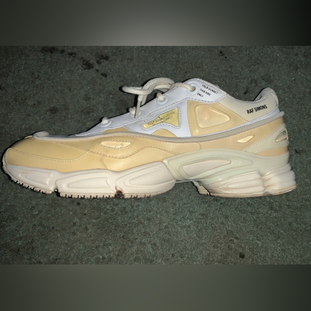 Raf Simons Ozweego Bunny White with no box. Worn but in really good condition